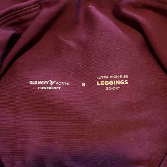 Old Navy| Powersoft Extra High Rise Leggings - Picture 5 of 5